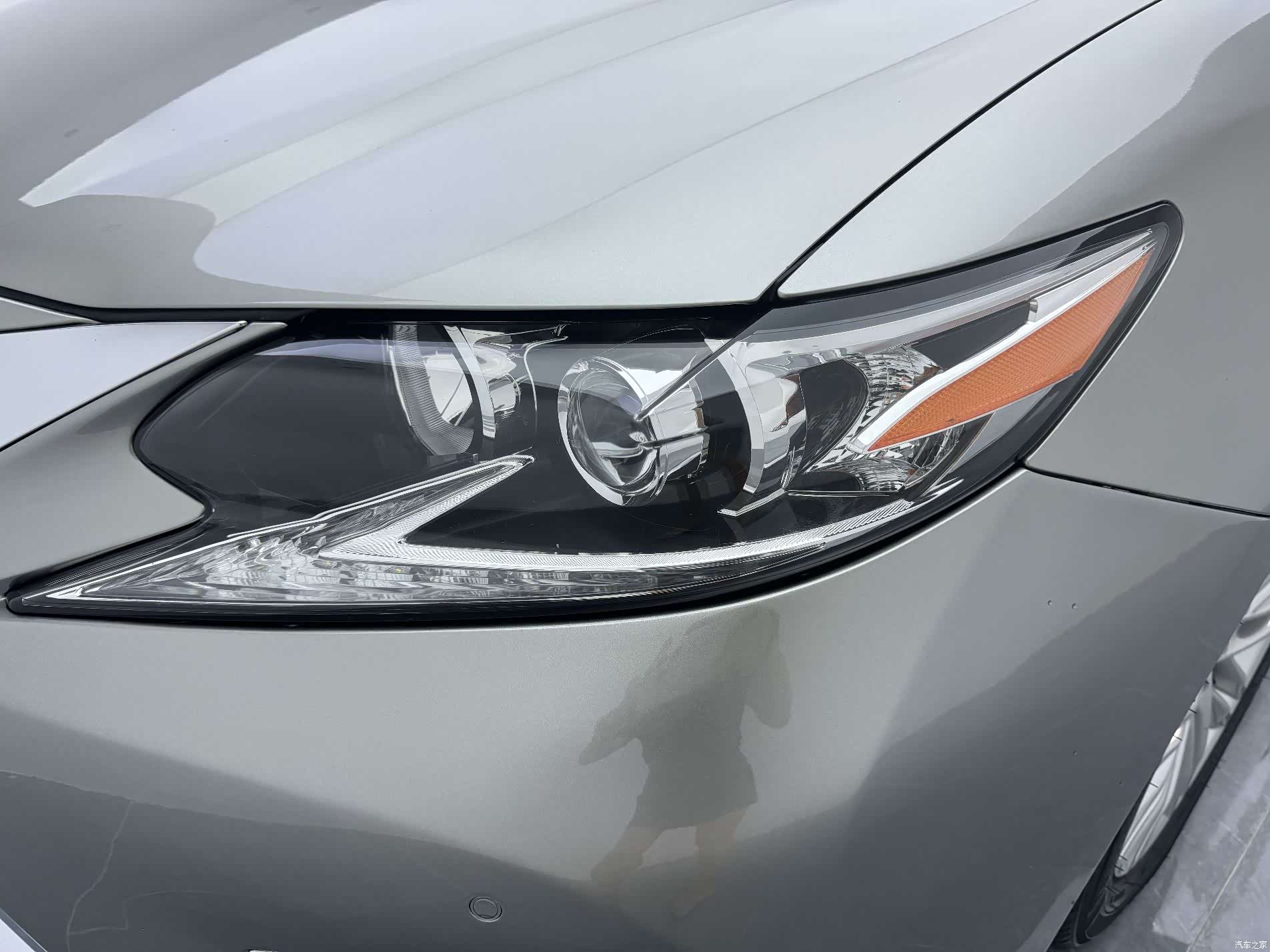 Lexus ES, 2017 17