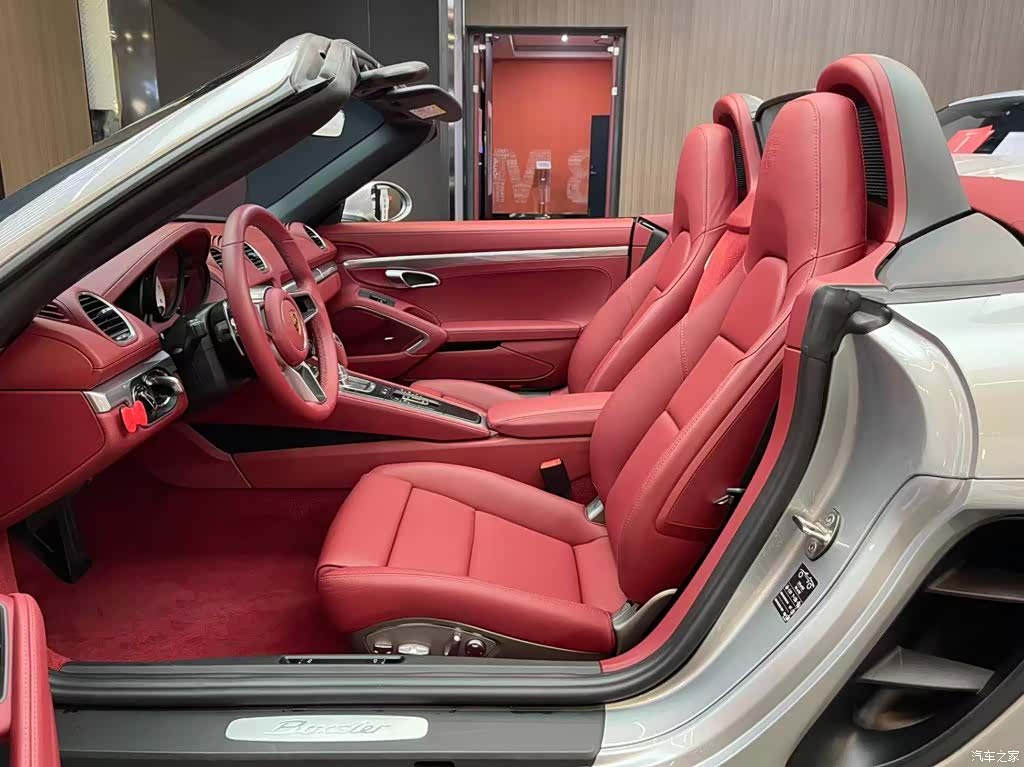 Porsche Boxster, 2025 4