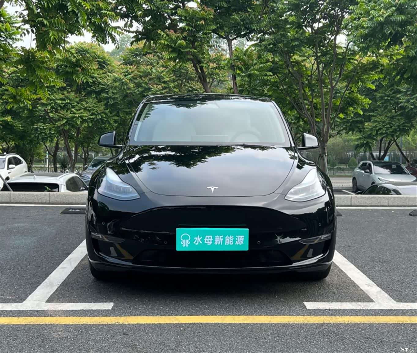 Tesla Model Y, 2023 3