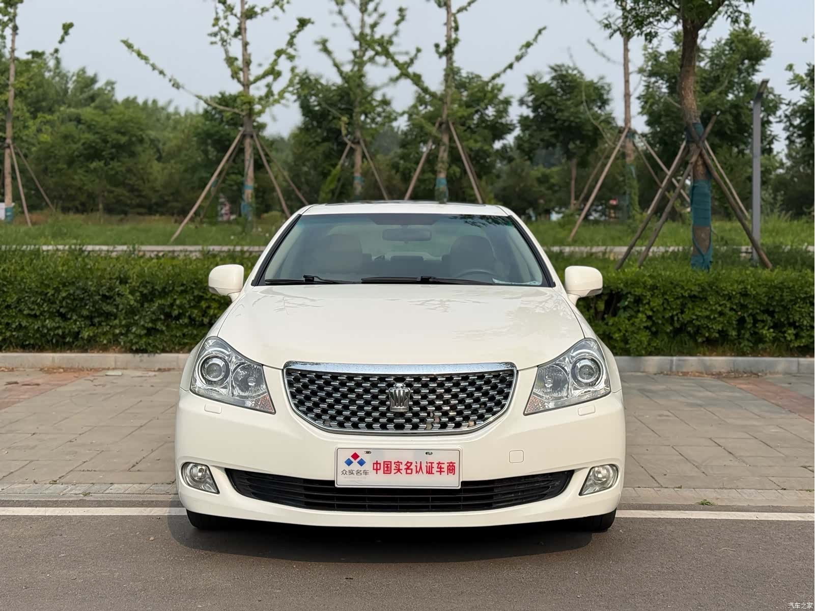 Toyota Crown, 2012 2