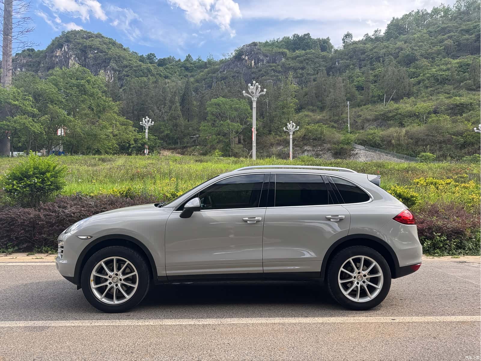 Porsche Cayenne, 2012 7