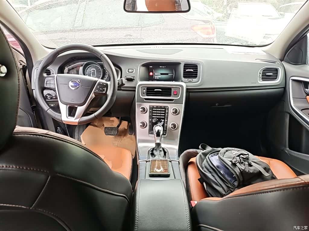 Volvo S60, 2018 10