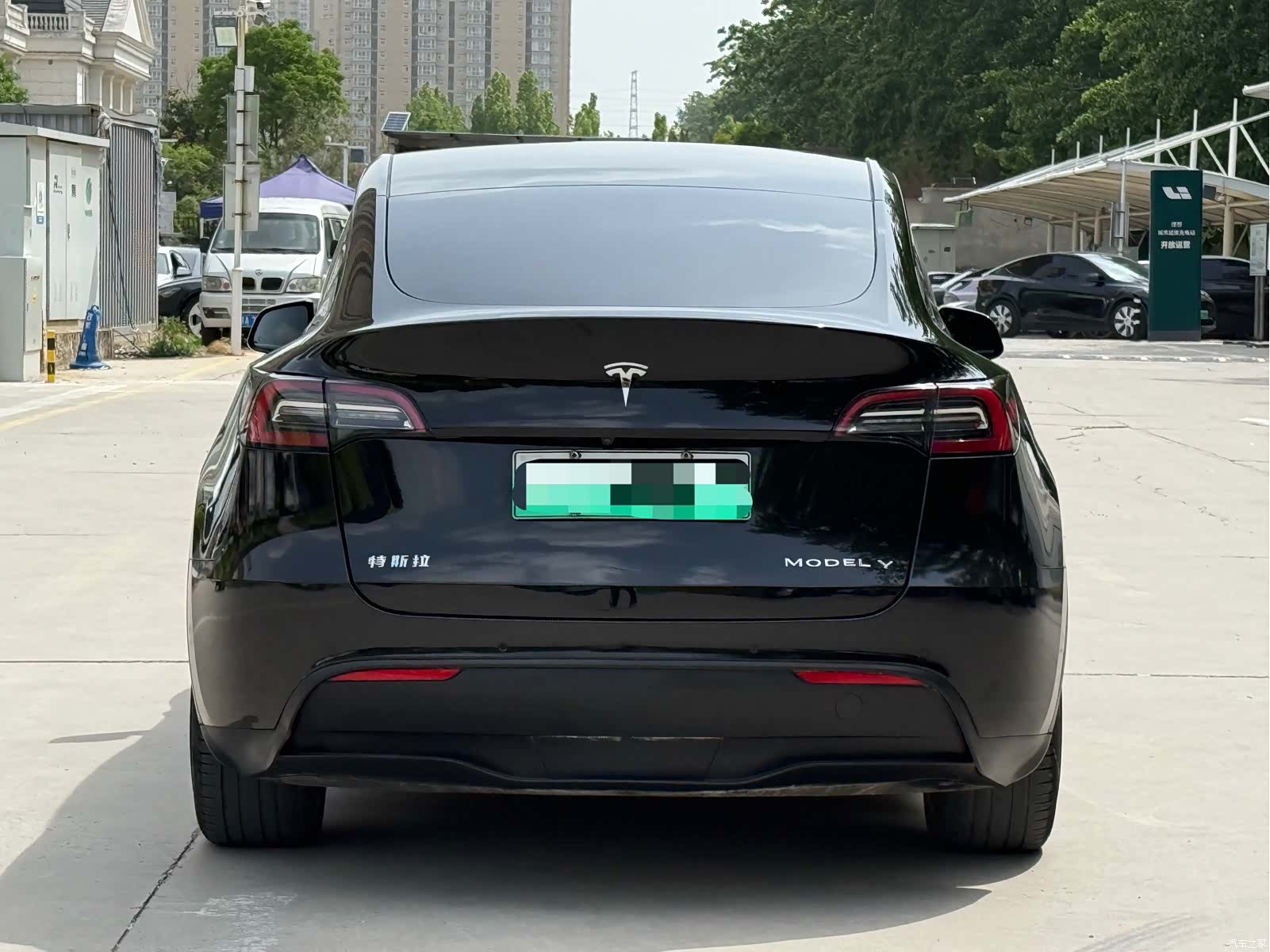 Tesla Model Y, 2021 8