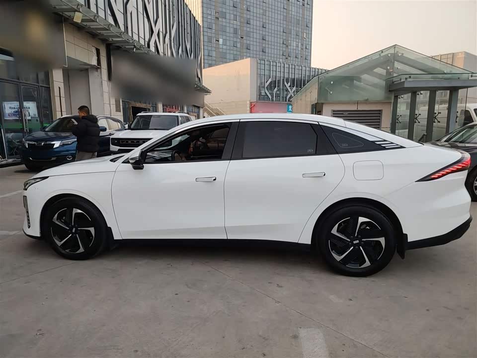 Geely Galaxy Galaxy L6