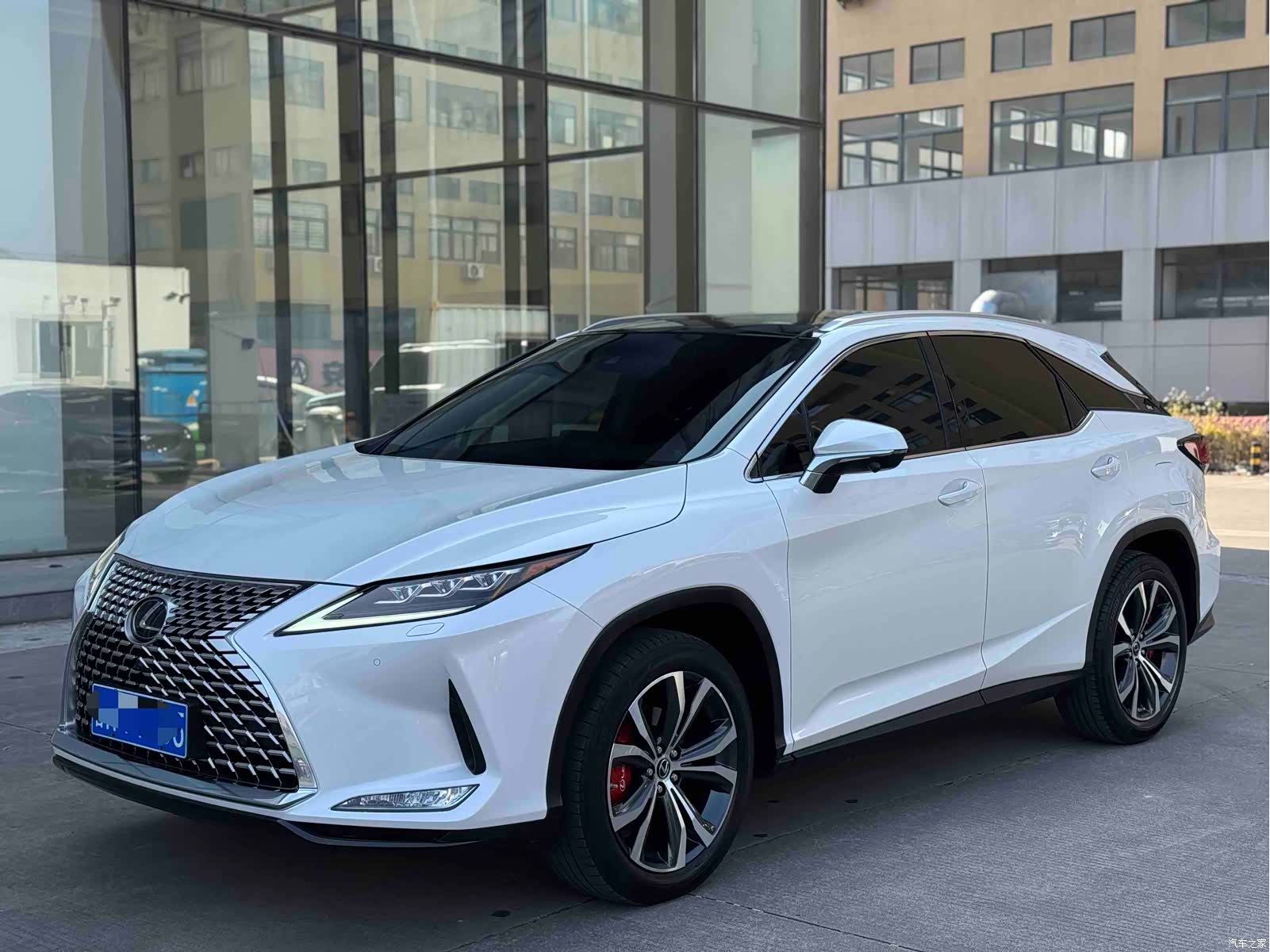 Lexus RX, 2022 3