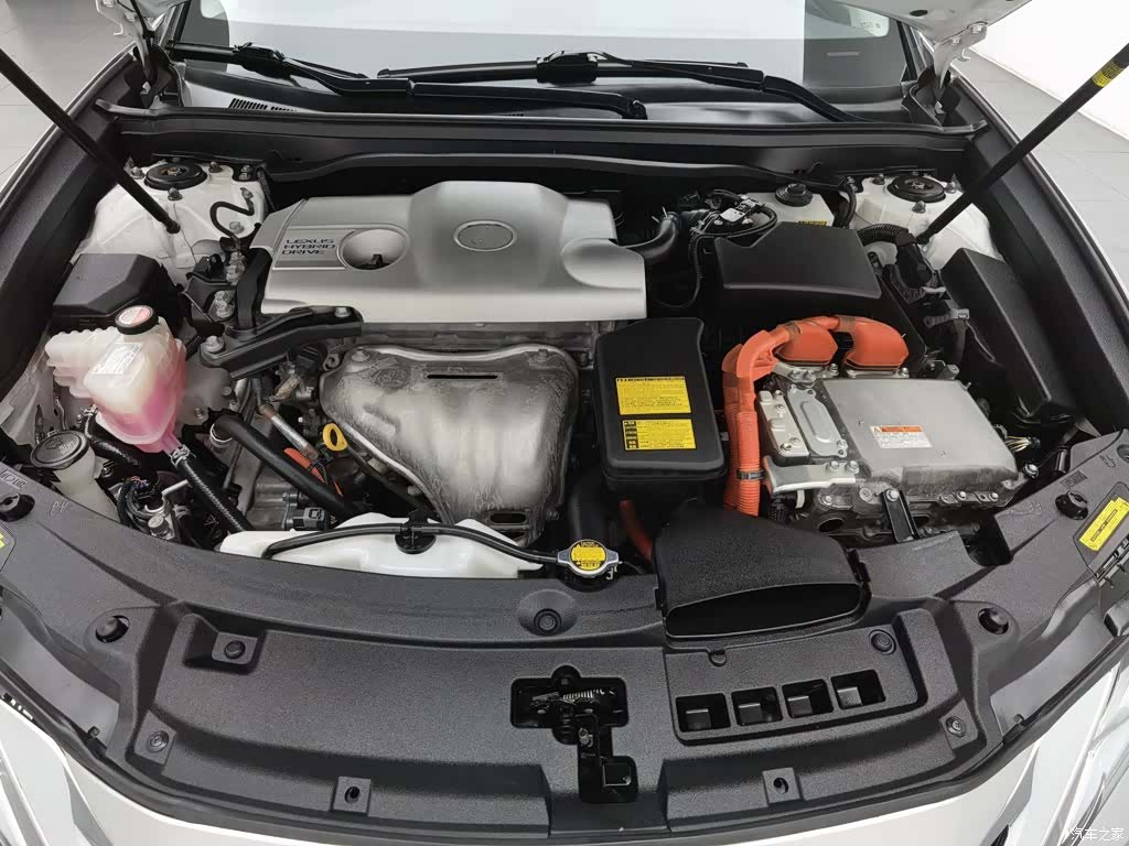 Lexus ES, 2014 6