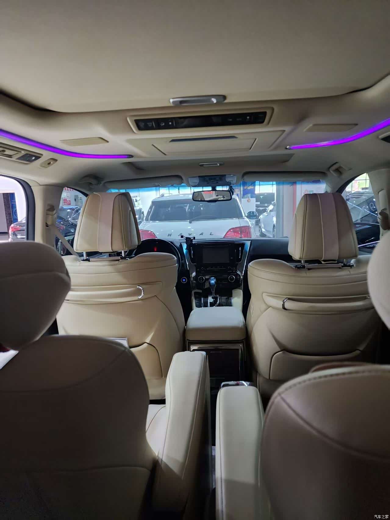 Toyota Alphard, 2019 6