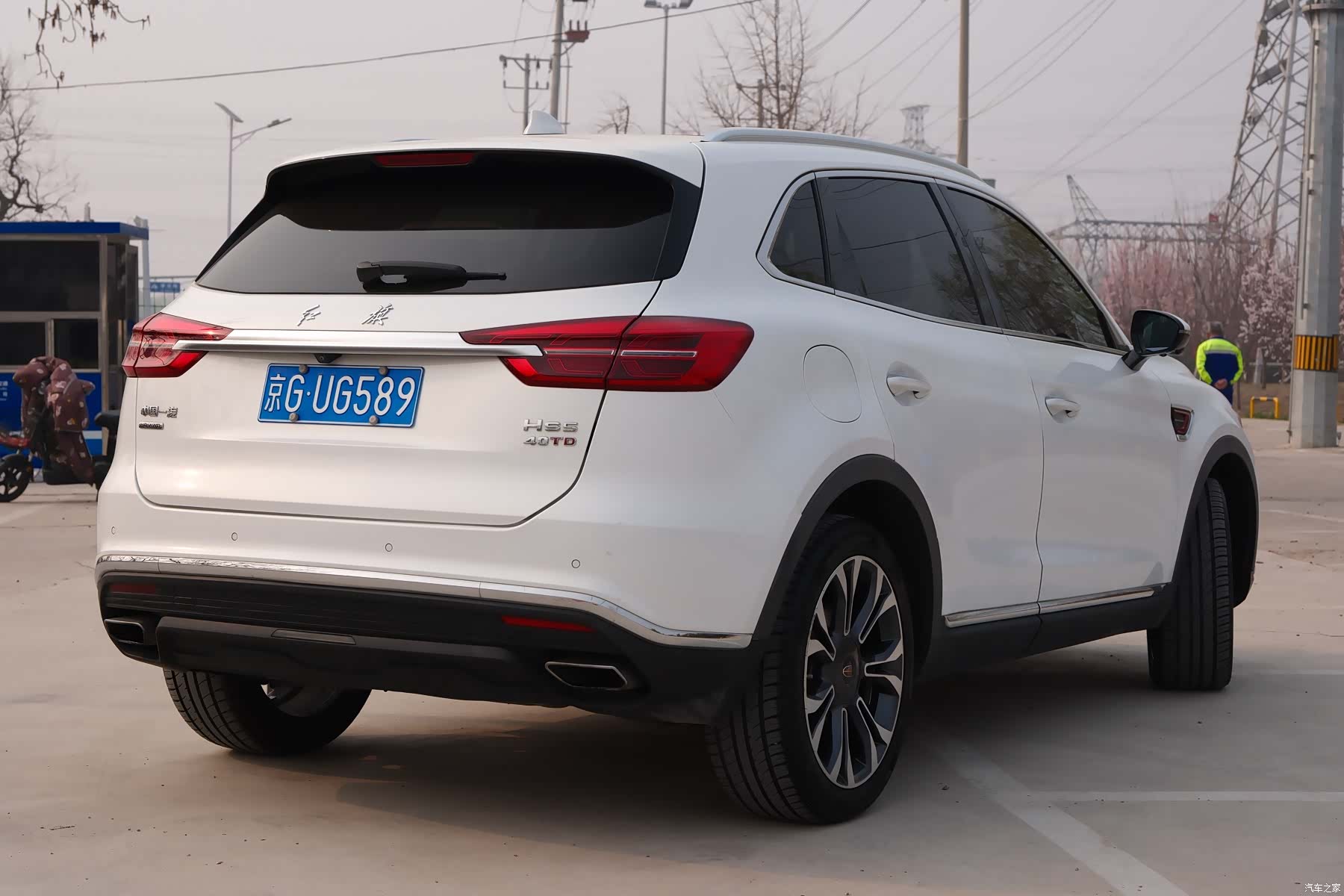 Hongqi HS5, 2019 6