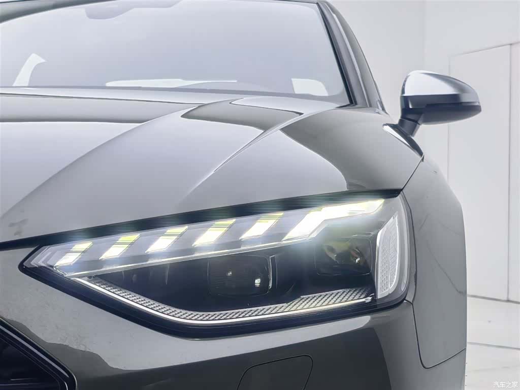 Audi S4, 2024 27