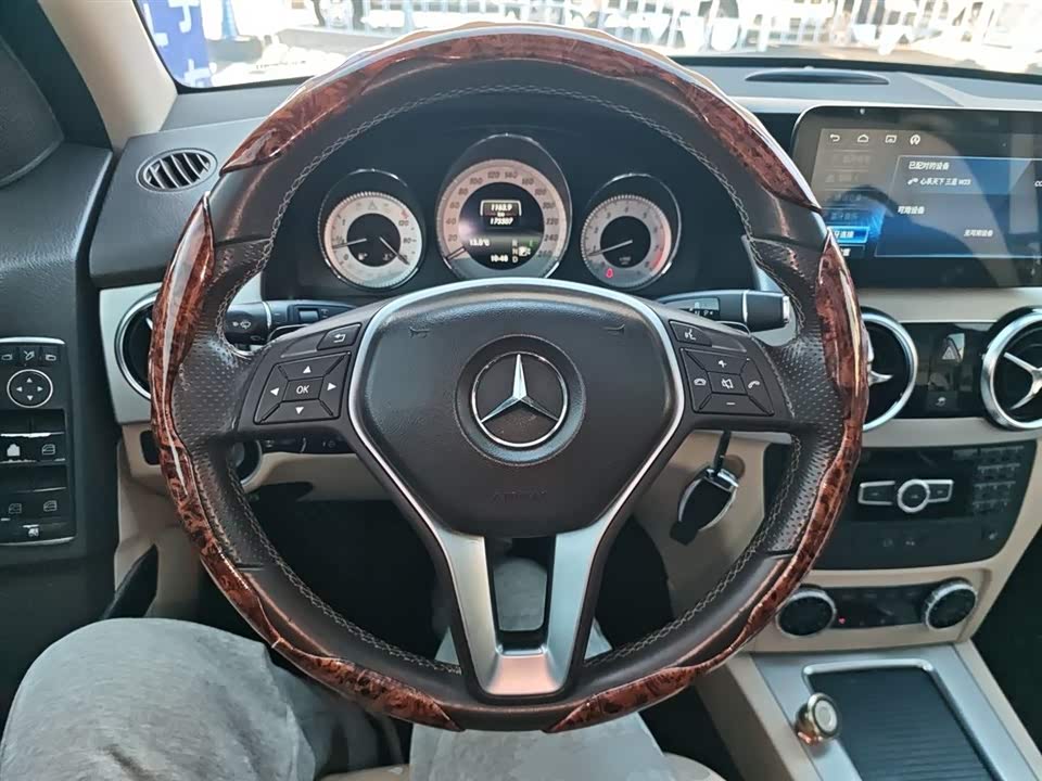 Mercedes-Benz GLK class