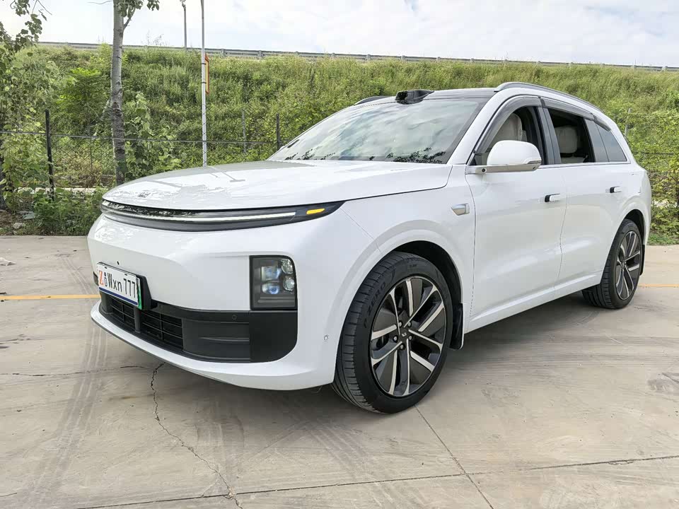 Li Auto Ideal L6