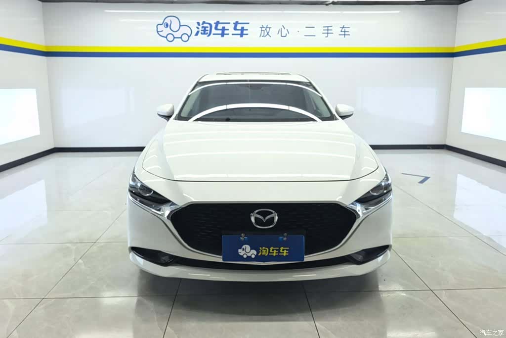 Mazda Mazda3, 2022 2