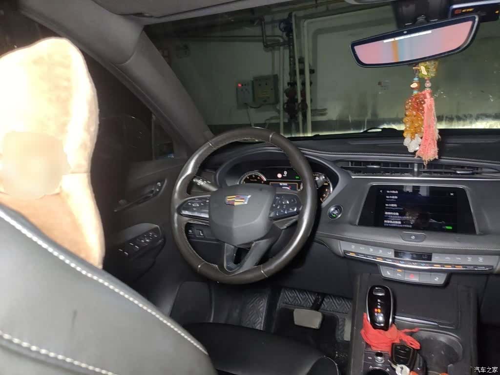 Cadillac XT4, 2020 3