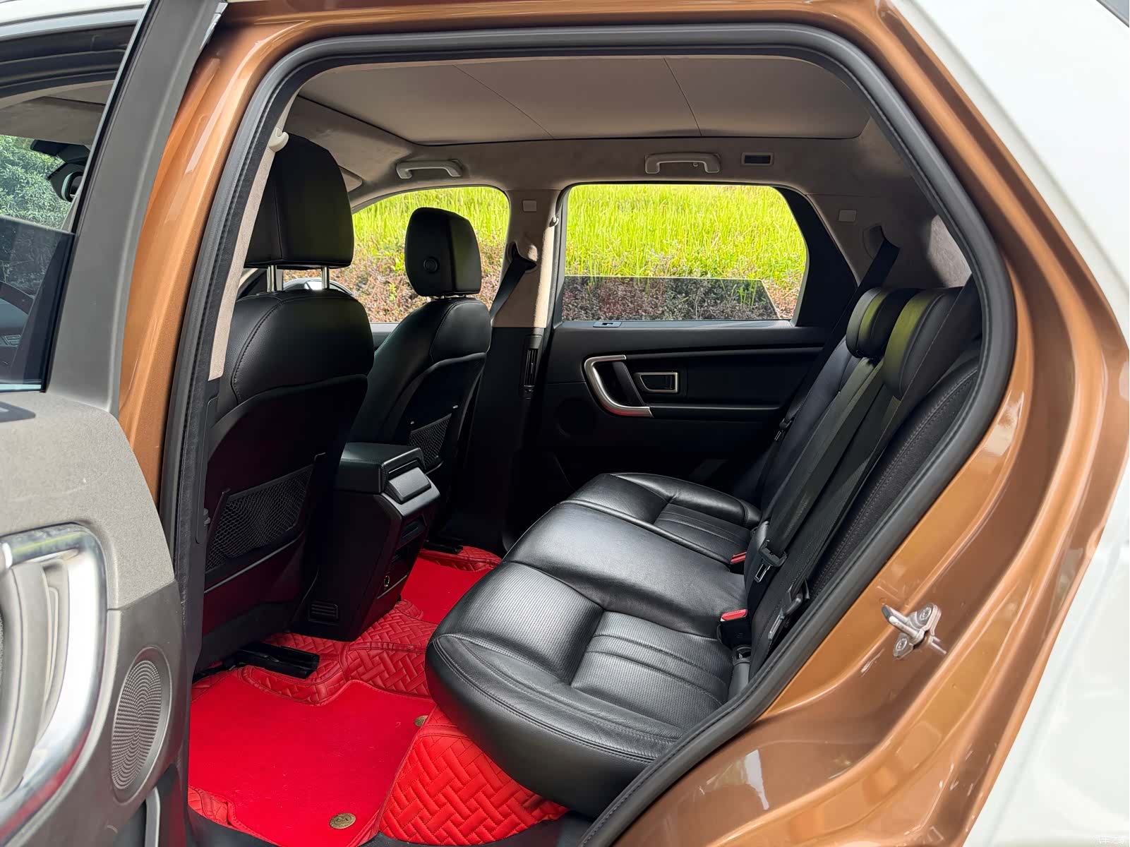 Land Rover Discovery, 2016 все фото