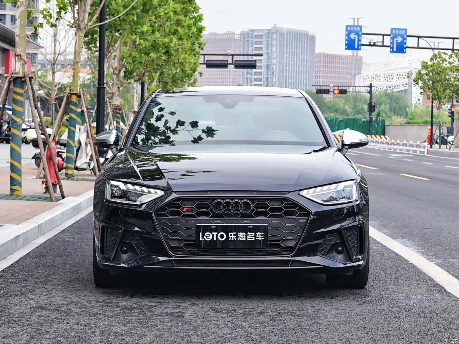 Audi S4, 2024 1