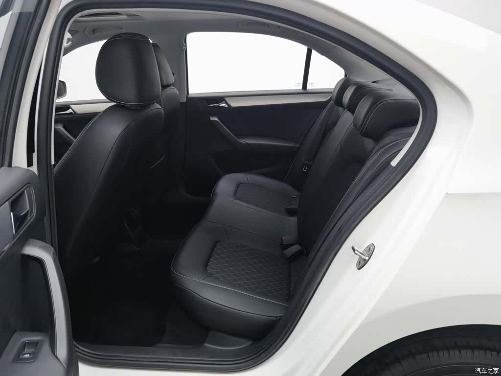 Skoda Rapid, 2019 15