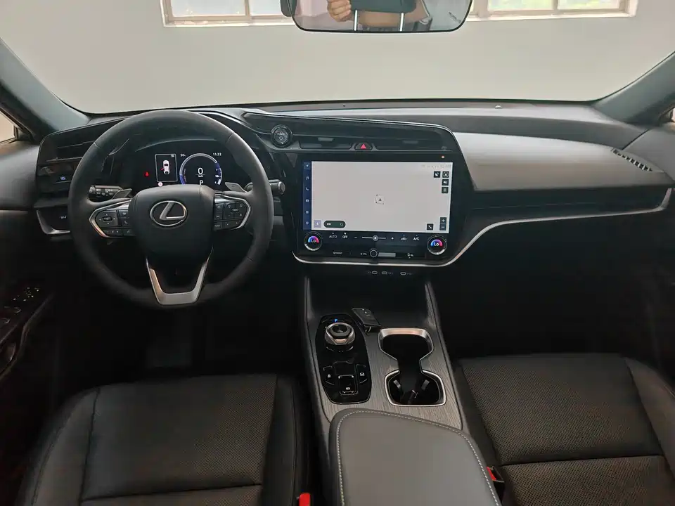 Lexus RZ Lexus RZ