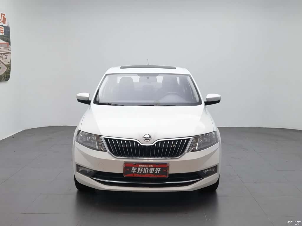 Skoda Rapid, 2019 3