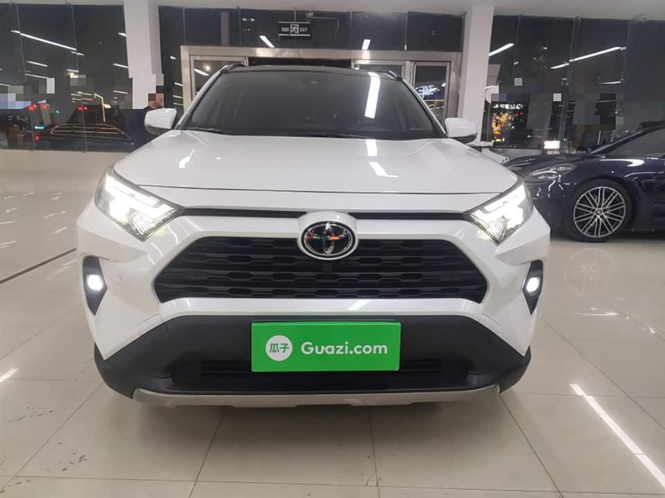 Toyota RAV4 Rongfang