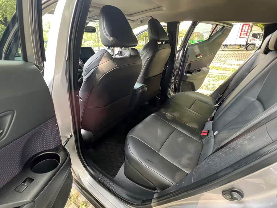 Toyota IZOA 2022, фото 12