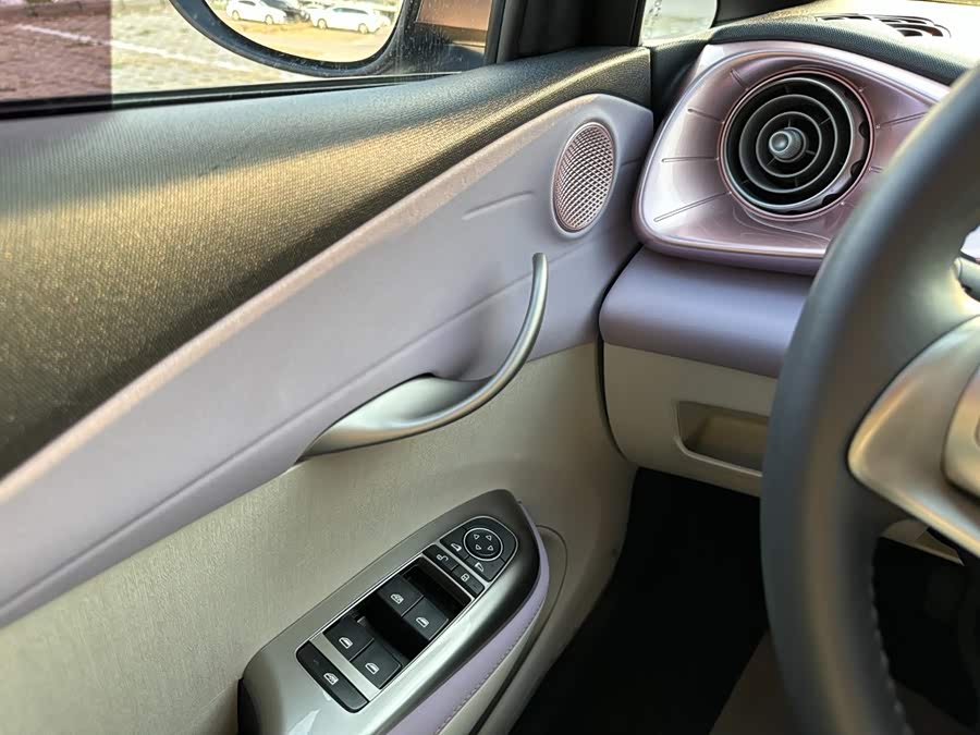 BYD Dolphin 2022, фото 21