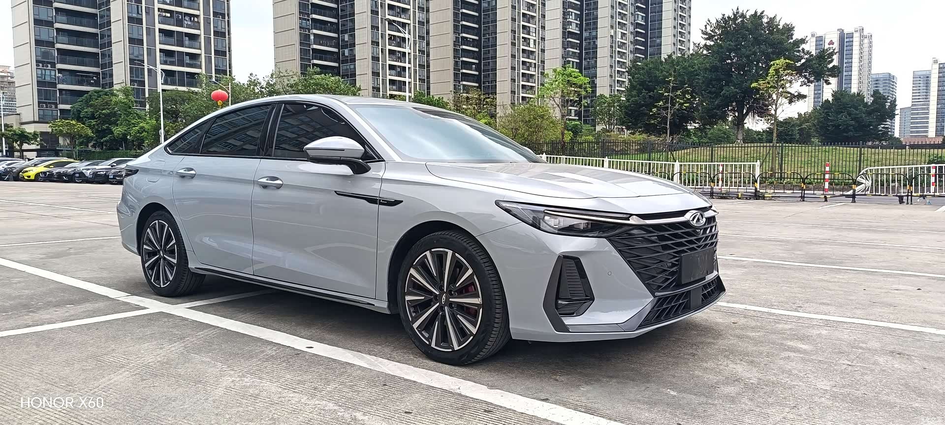 Chery Arrizo 8, 2025 3