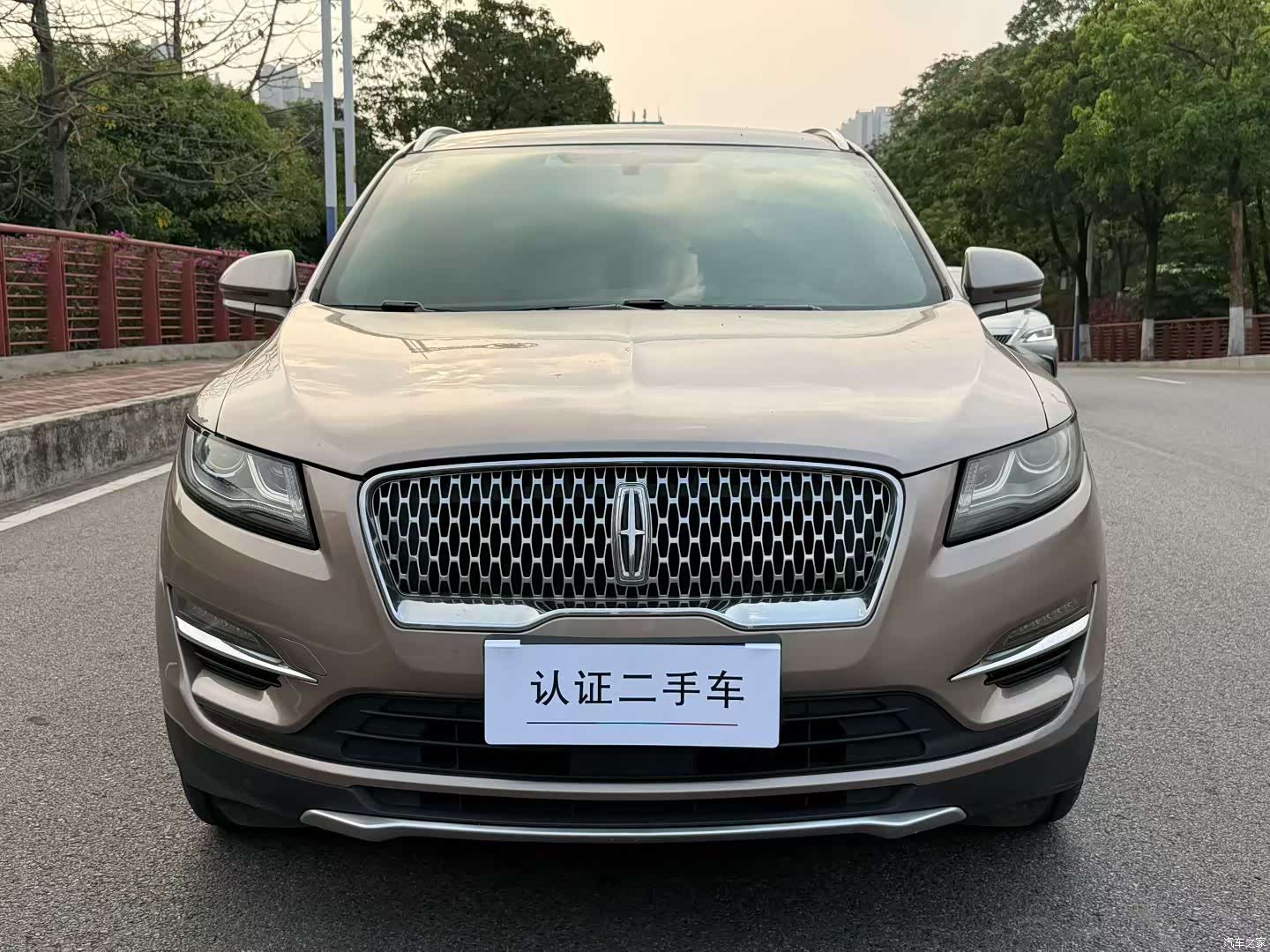 Lincoln MKC, 2019 2