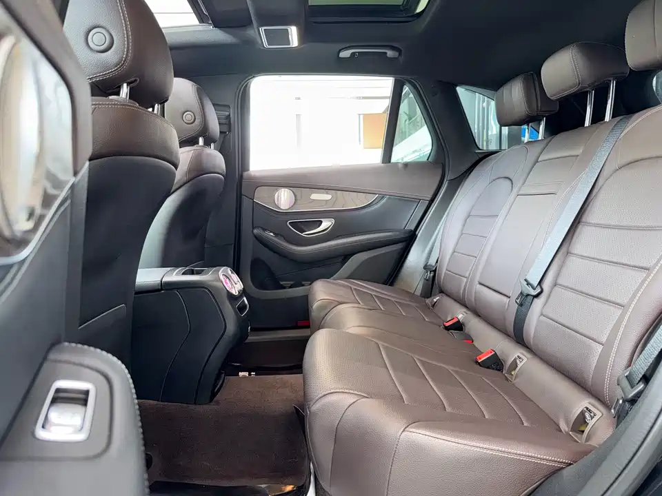 Mercedes-Benz GLC Mercedes-Benz GLC
