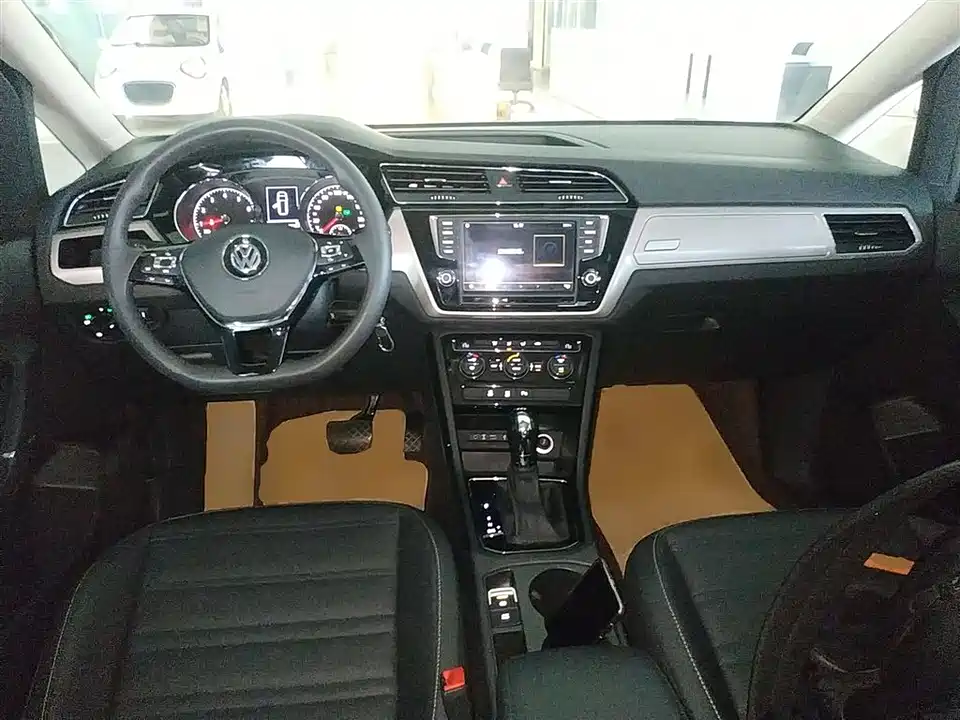 Volkswagen Touran Volkswagen Touran