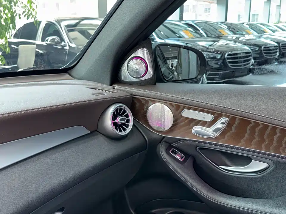 Mercedes-Benz GLC Mercedes-Benz GLC