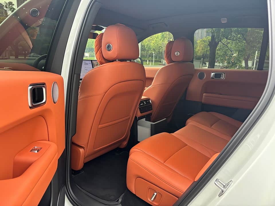 Li Auto Ideal L6