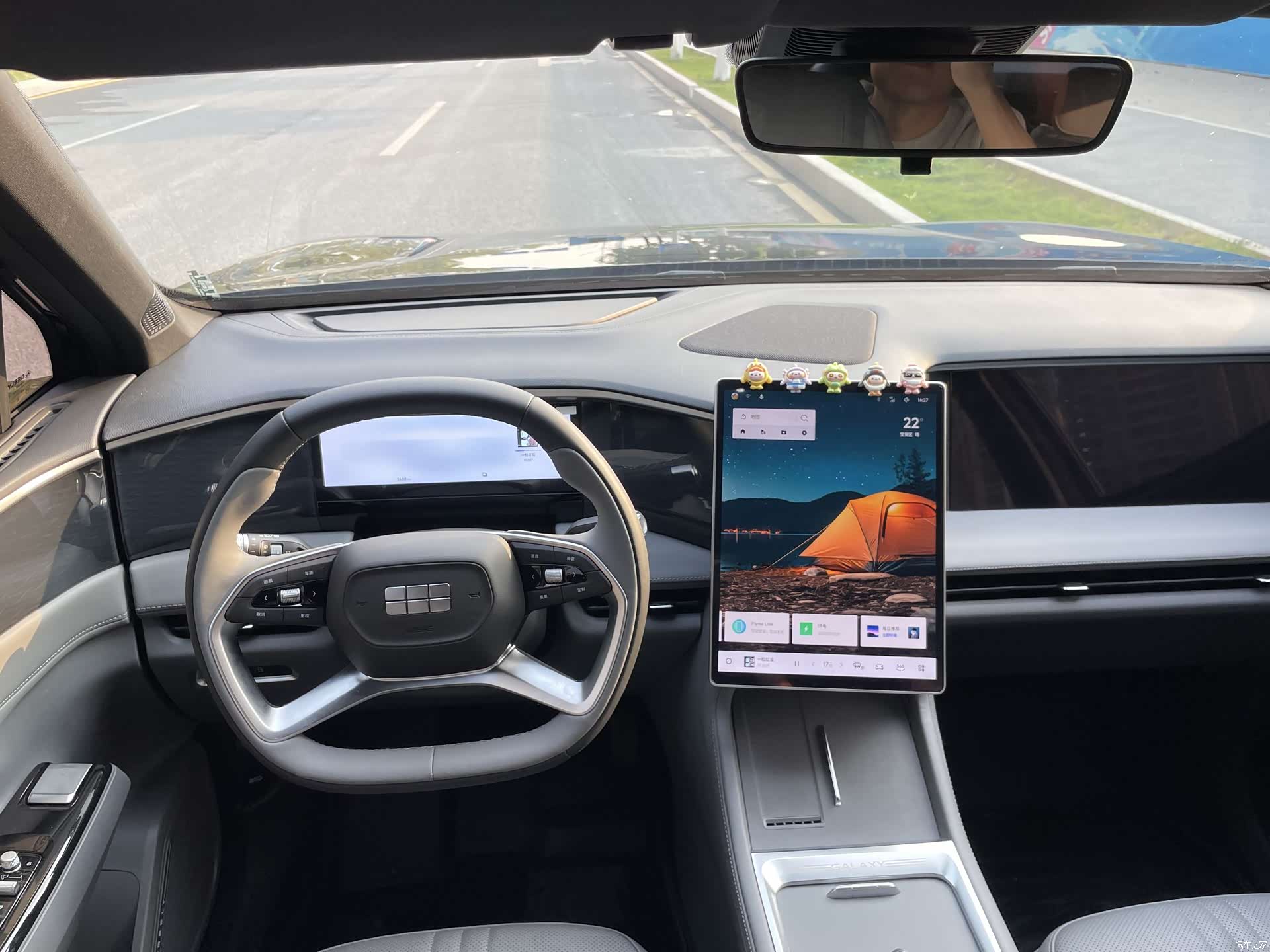 Geely Galaxy L7, 2025 7
