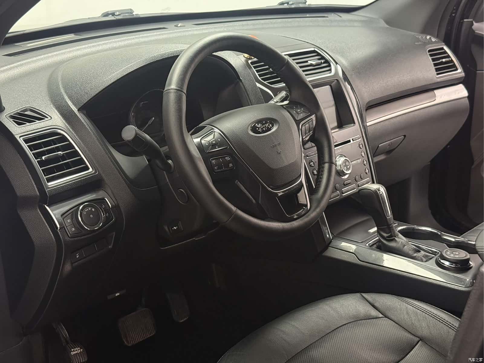 Ford Explorer, 2018 9
