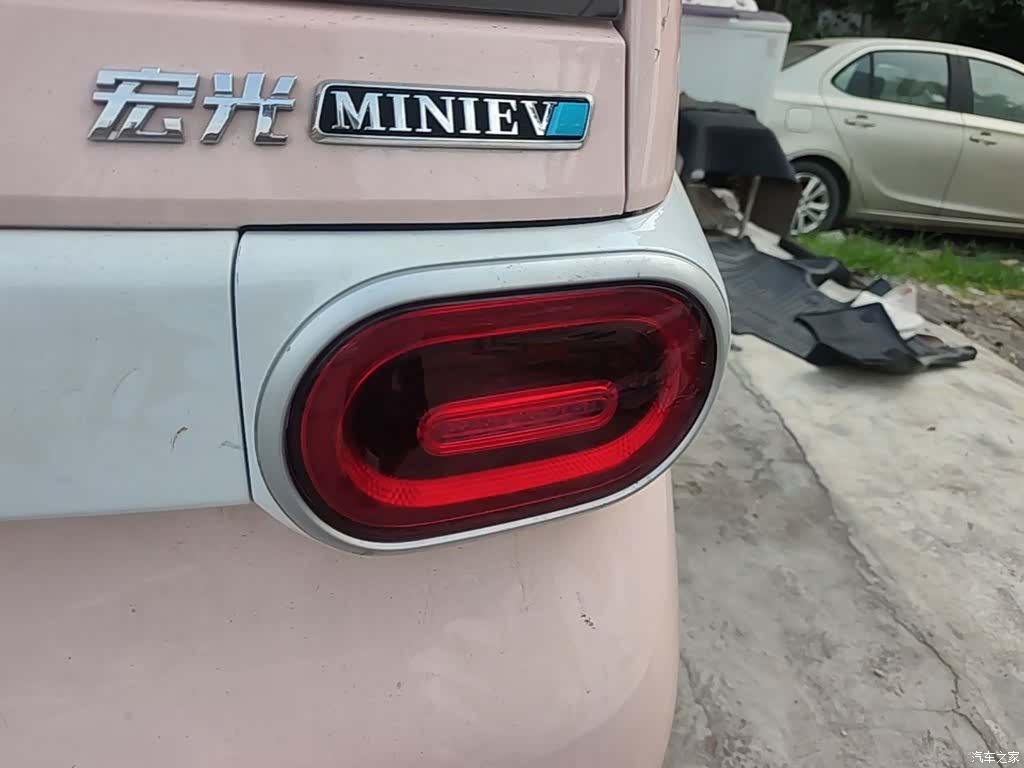 Wuling MINIEV, 2025 8