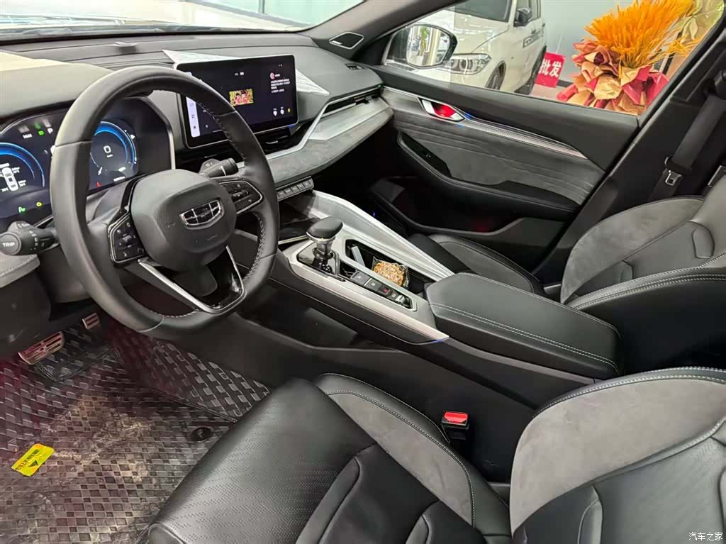 Geely Preface, 2022 все фото