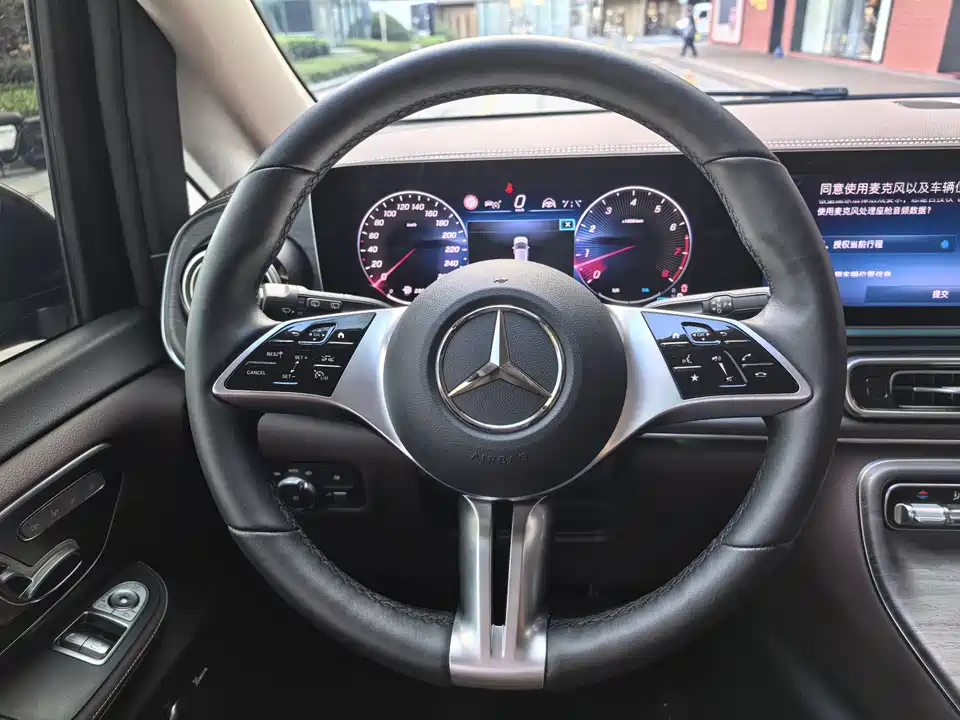 Mercedes-Benz V-class Mercedes-Benz V-class