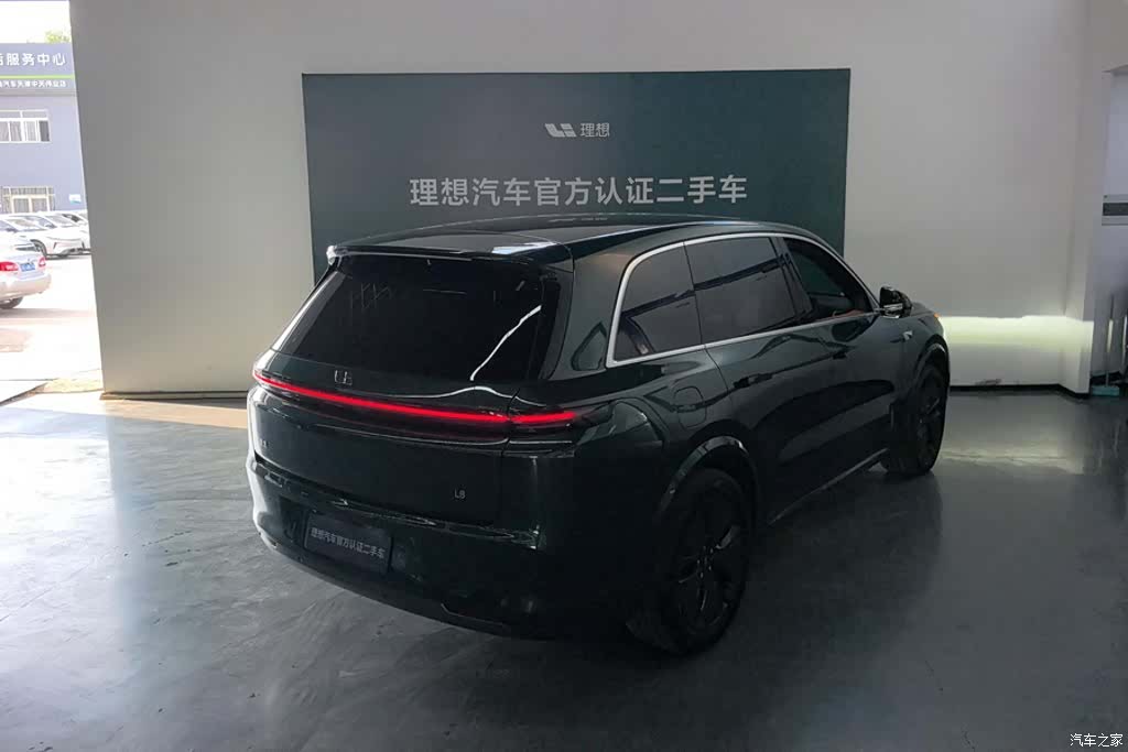 Li Auto L8, 2024 3