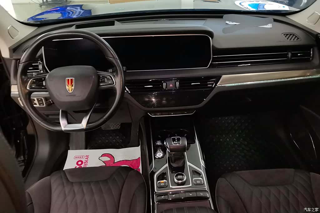 Hongqi HS5, 2022 12