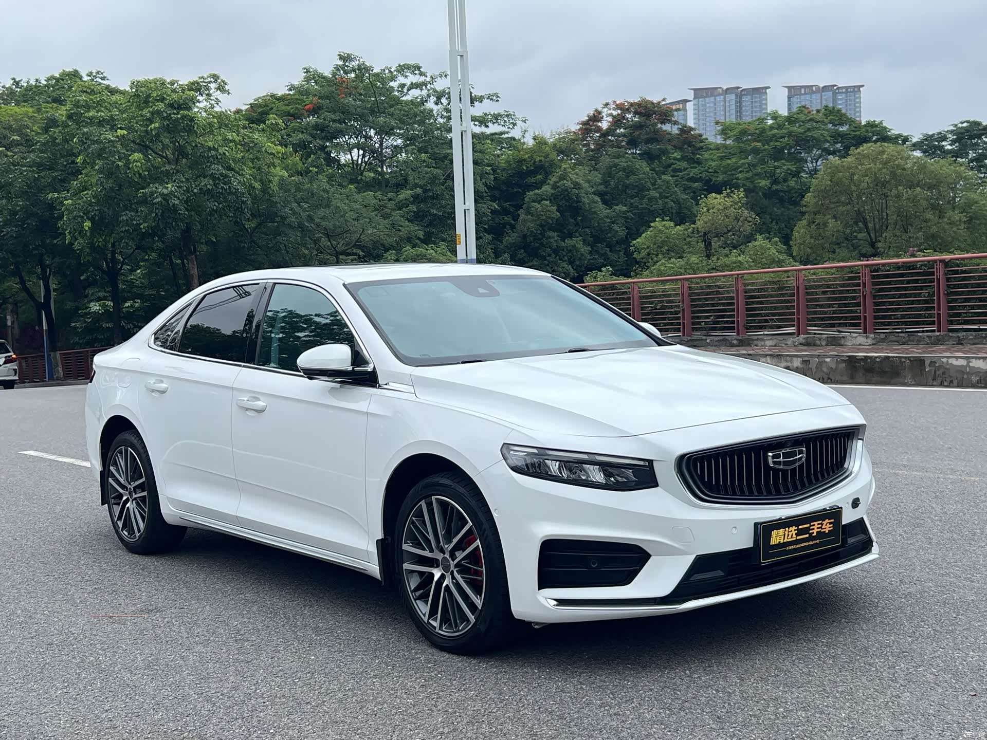 Geely Preface, 2022 15