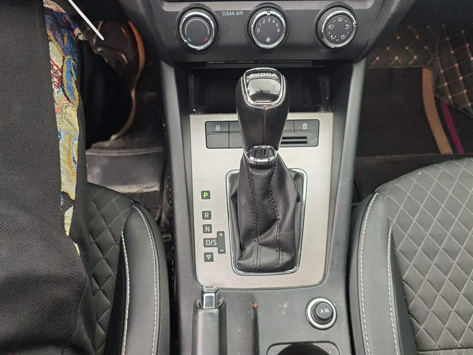 Skoda Octavia Skoda Octavia