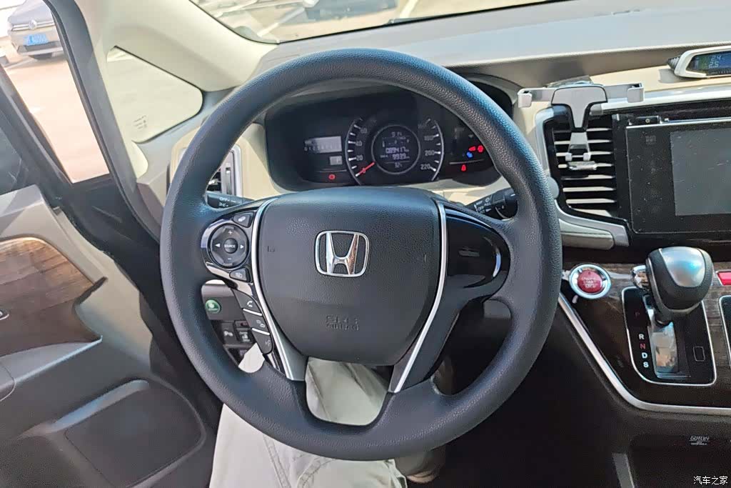 Honda Odyssey, 2017 15