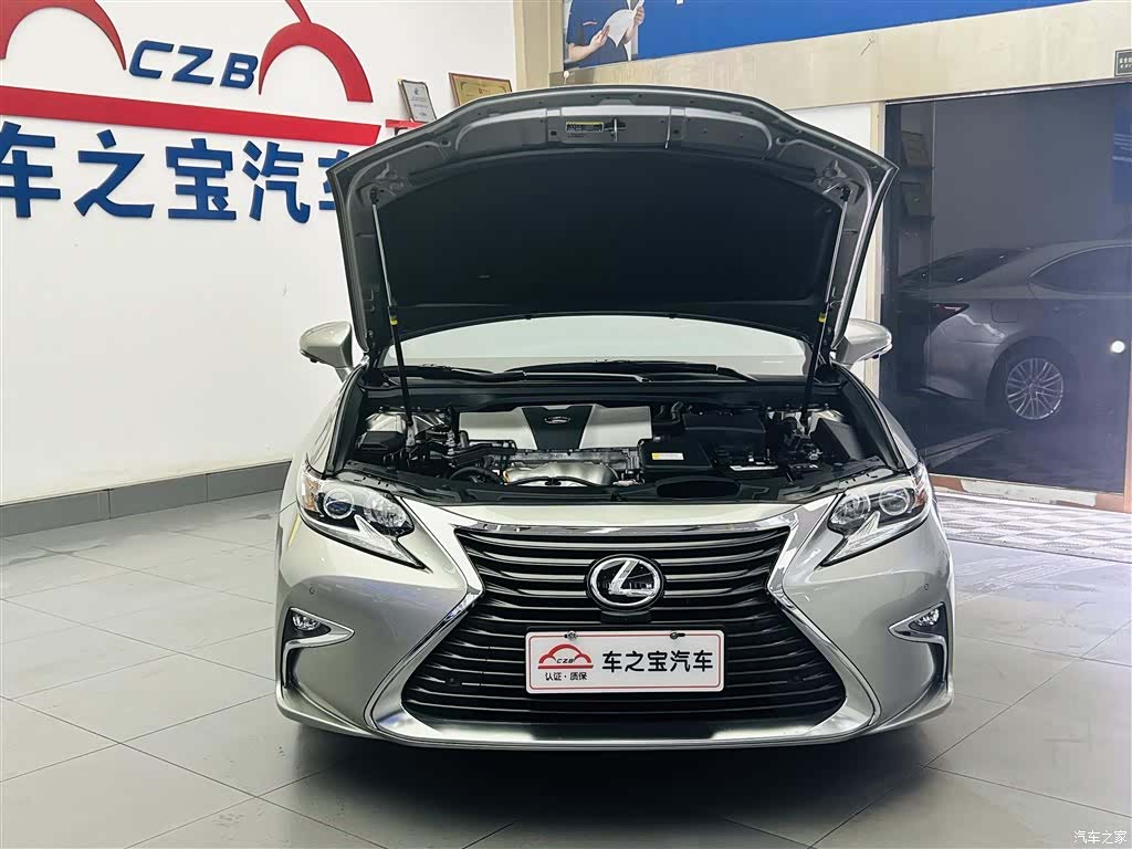Lexus ES, 2017 26