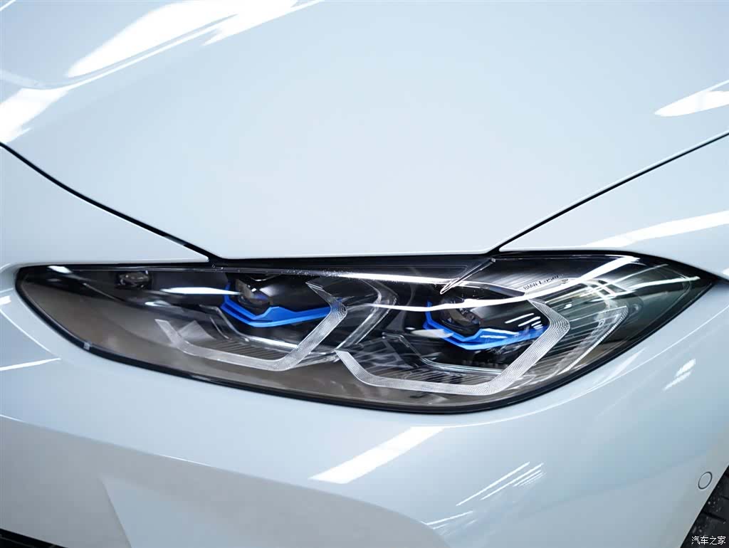 BMW M3, 2024 18
