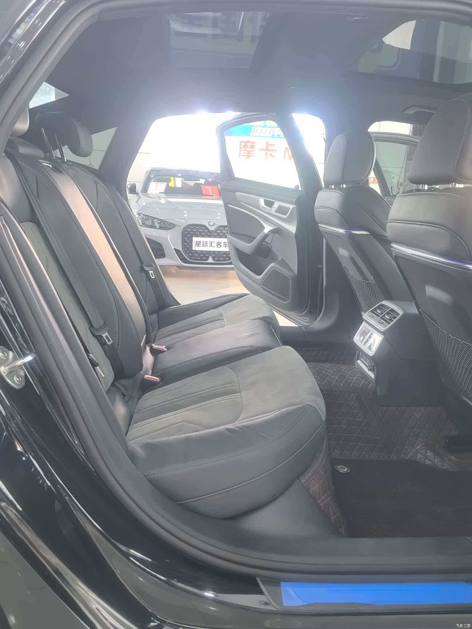 Audi A6L, 2024 14