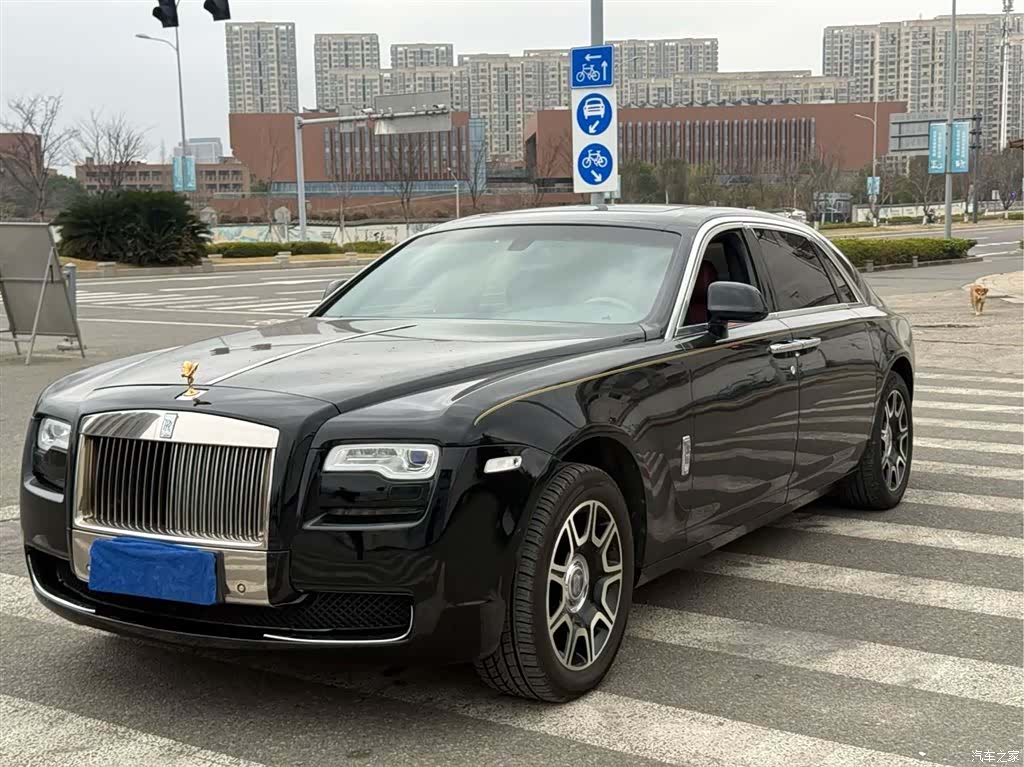 Rolls-Royce Ghost, 2013 1