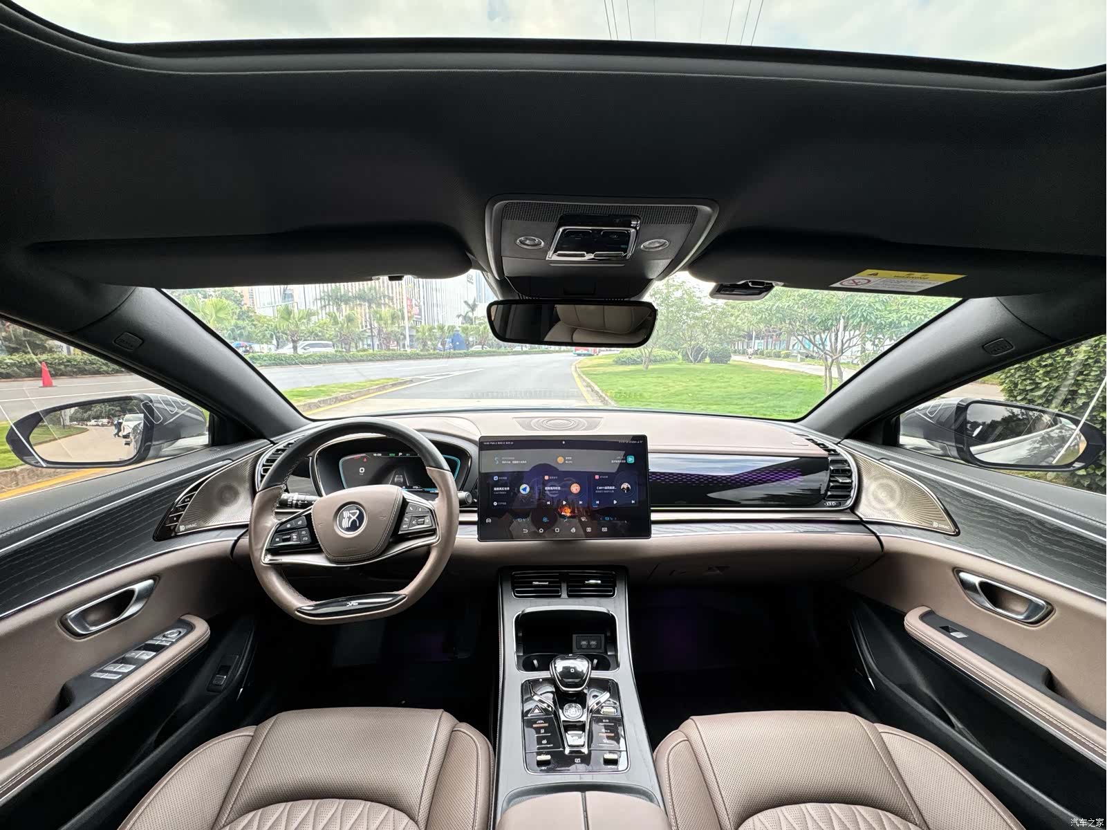 BYD Han, 2022 14