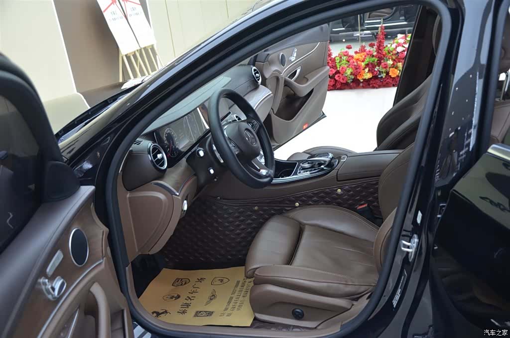 Mercedes-Benz E-Class, 2016 4