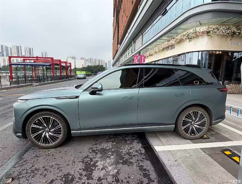 Xpeng G9, 2023 4