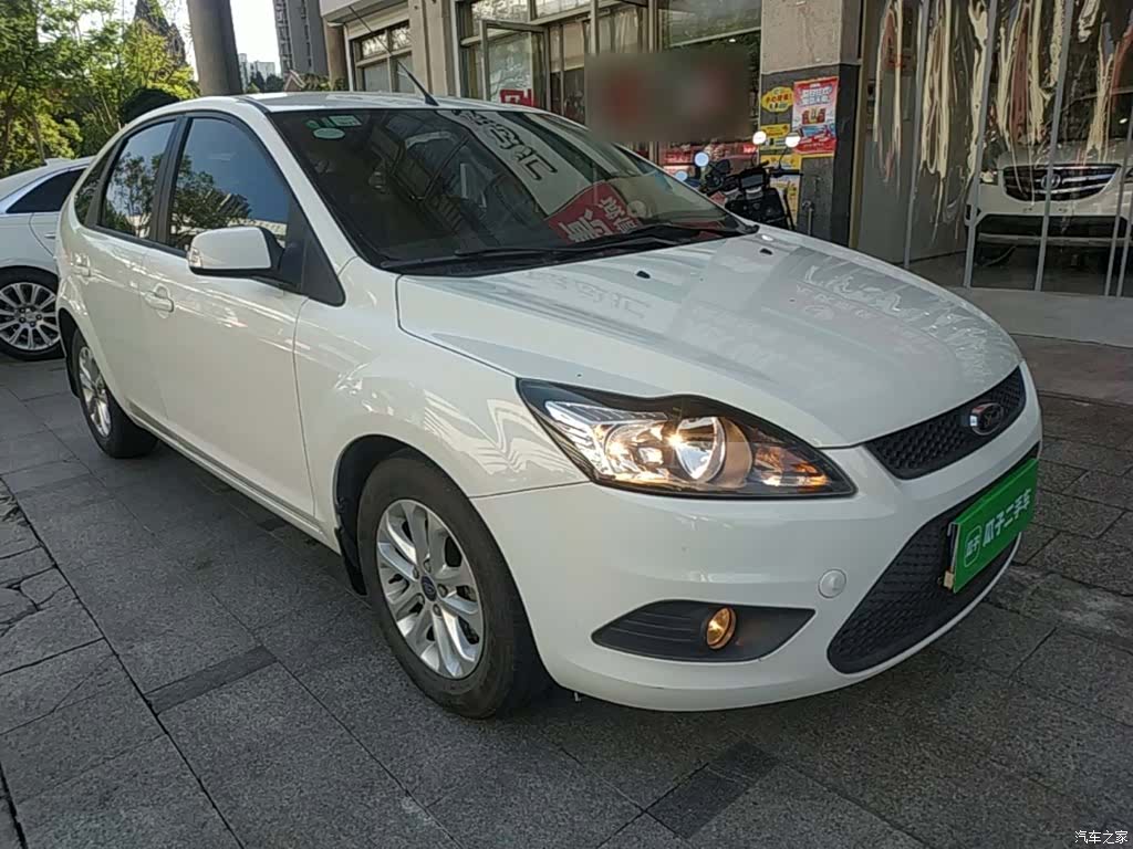 Ford Focus, 2015 4