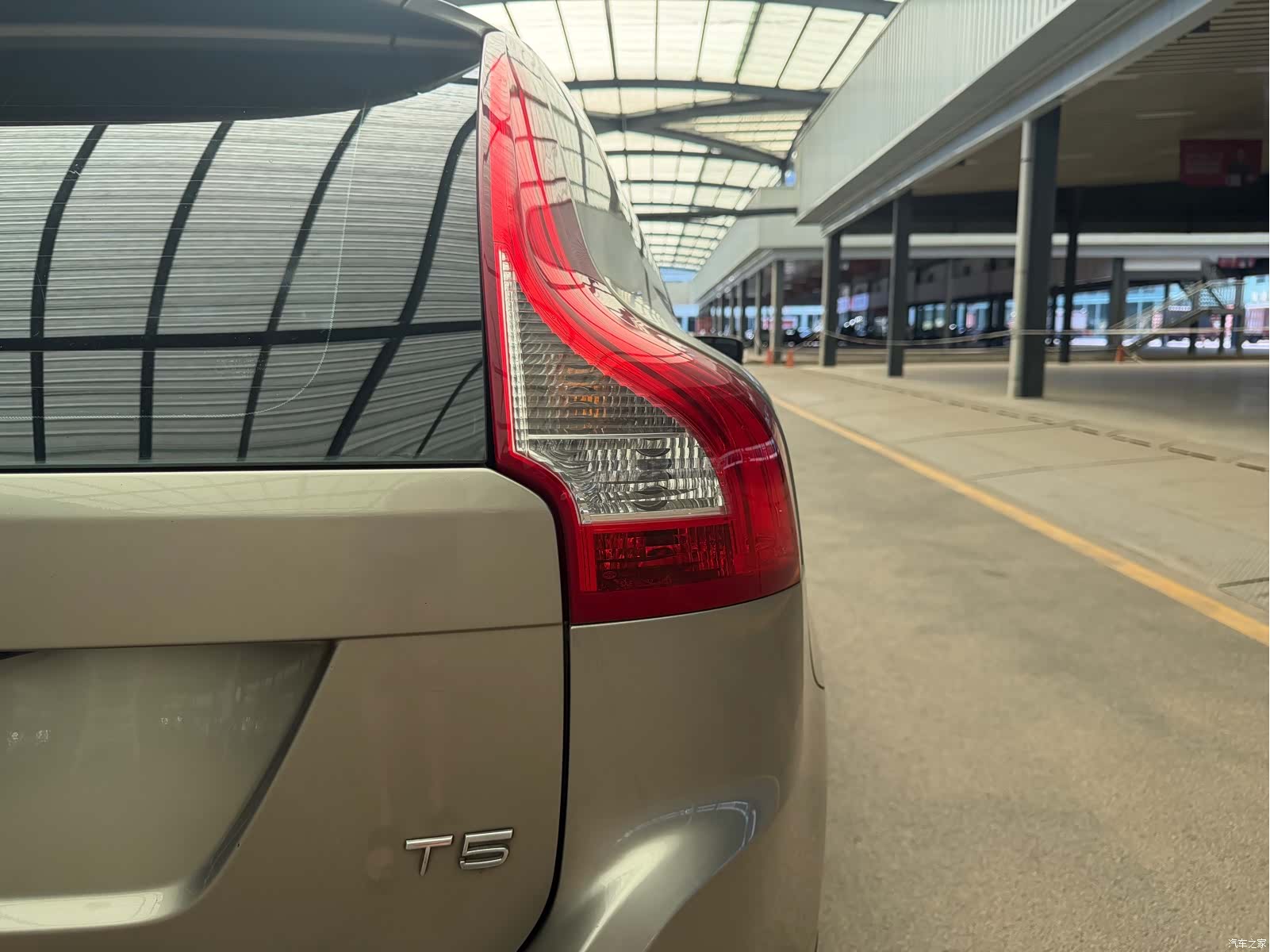 Volvo XC60, 2012 15